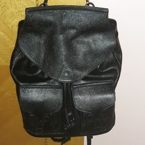 Vicenzo Leather Backpack